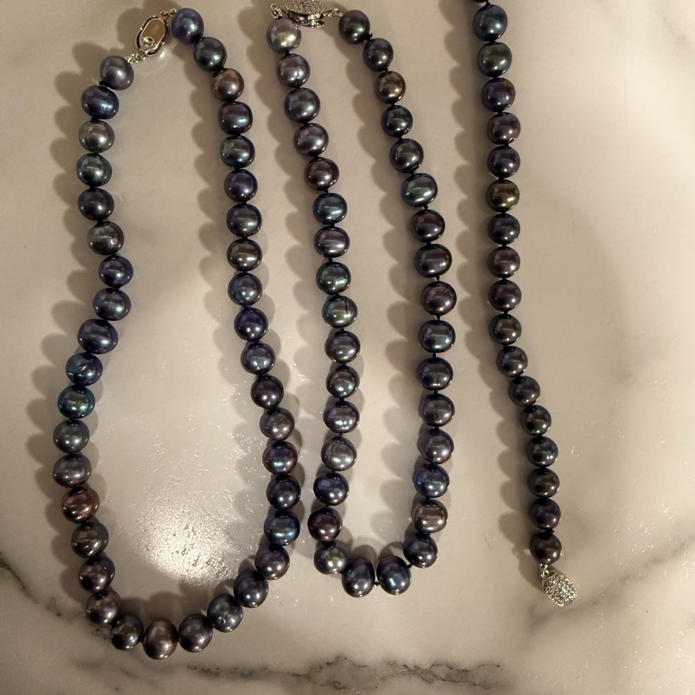 Elegant Peacock Pearl Necklace Set